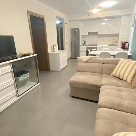 Appartamento Cosy - 4 Min Walk From The - El Medano *