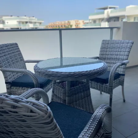 Cosy - 4 Min Walk From The - El Medano Appartamento *