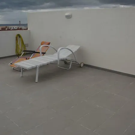 Appartamento Cosy - 4 Min Walk From The - El Medano La Tejita